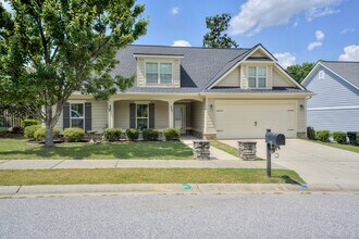 Building Photo - 812 Paisley Lane