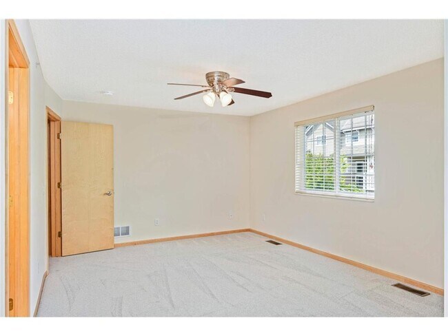 Building Photo - 4820 Underwood Ln N
