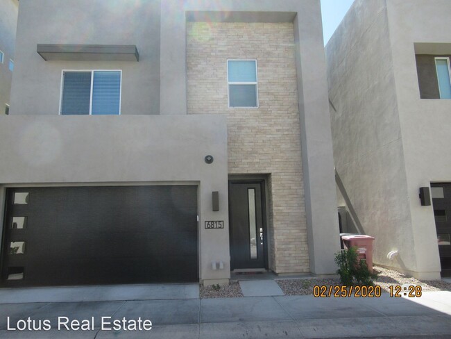 Building Photo - 3 br, 2.5 bath House - 6815 E Orion Dr