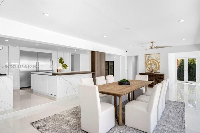 Building Photo - 6832 Sunrise Ct