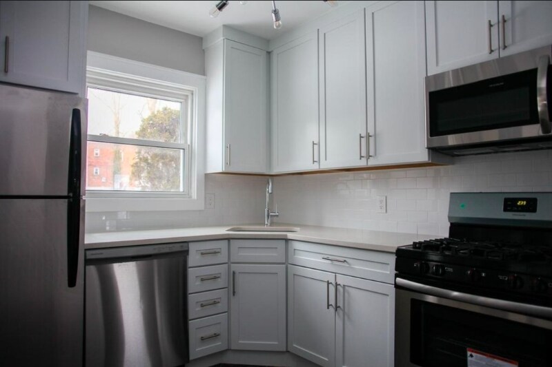 Building Photo - 20 Gibson Ave