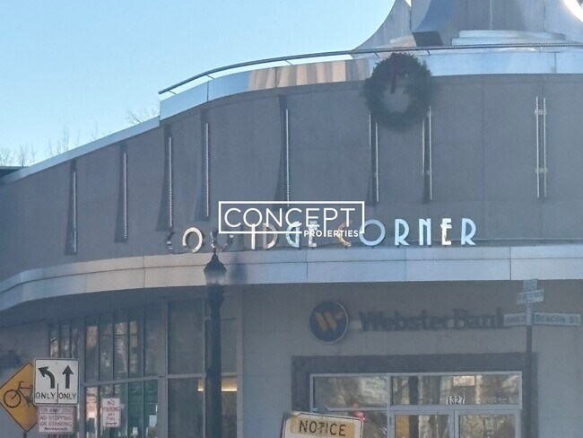 Building Photo - 7 James St