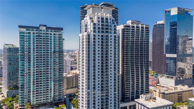 Building Photo - 1050 Brickell Ave