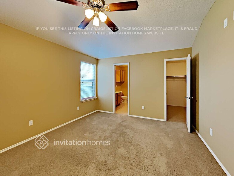 Building Photo - 2720 Briscoe Dr