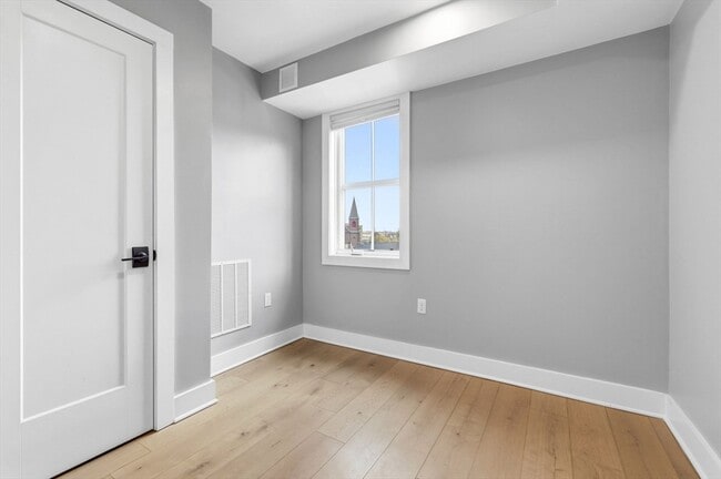 Building Photo - 78 Tremont St