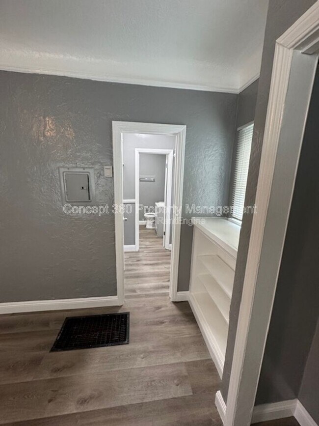 Building Photo - 714 Lime Ave