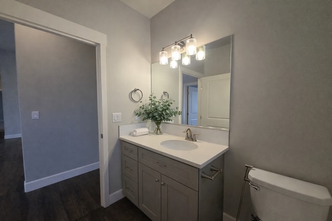 Building Photo - Elevate your VIEW from the comfort of your home!