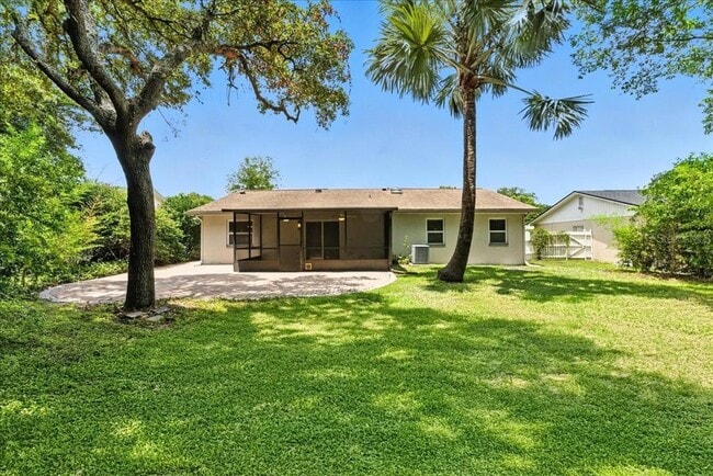 Building Photo - 1067 Chokecherry Dr