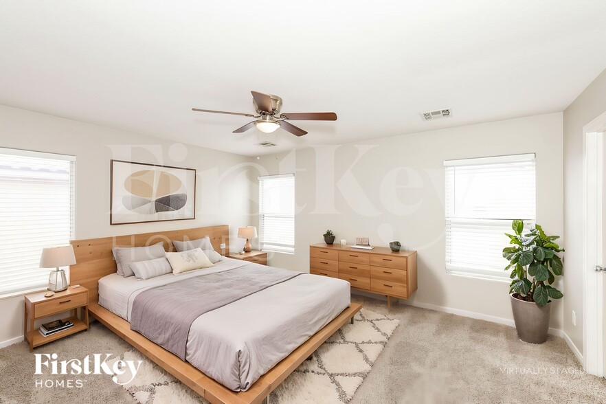 Building Photo - 6245 Maidenhair Fern Ct