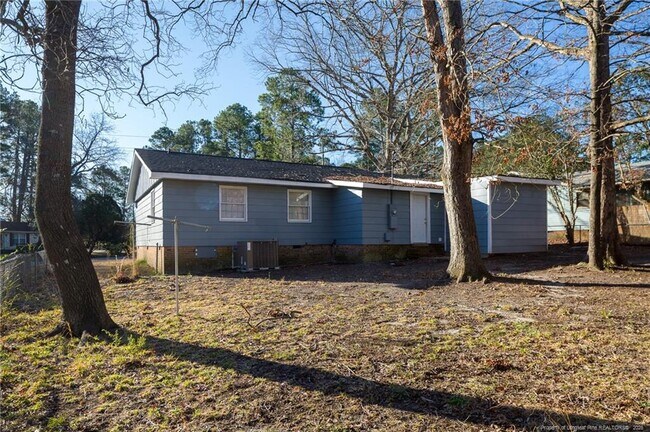 Building Photo - 7328 Ryan St