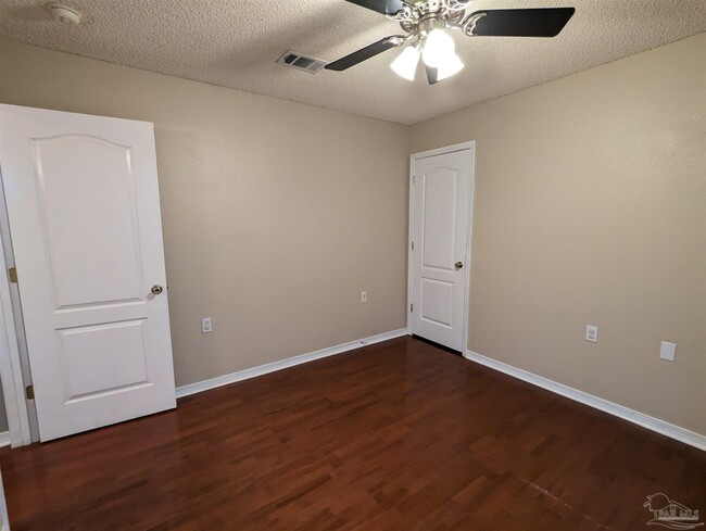 Building Photo - 1490 Newcastle Way