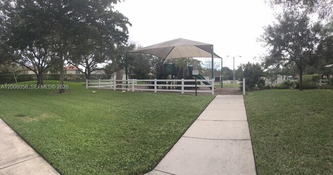 Building Photo - 40 Chestnut Cir