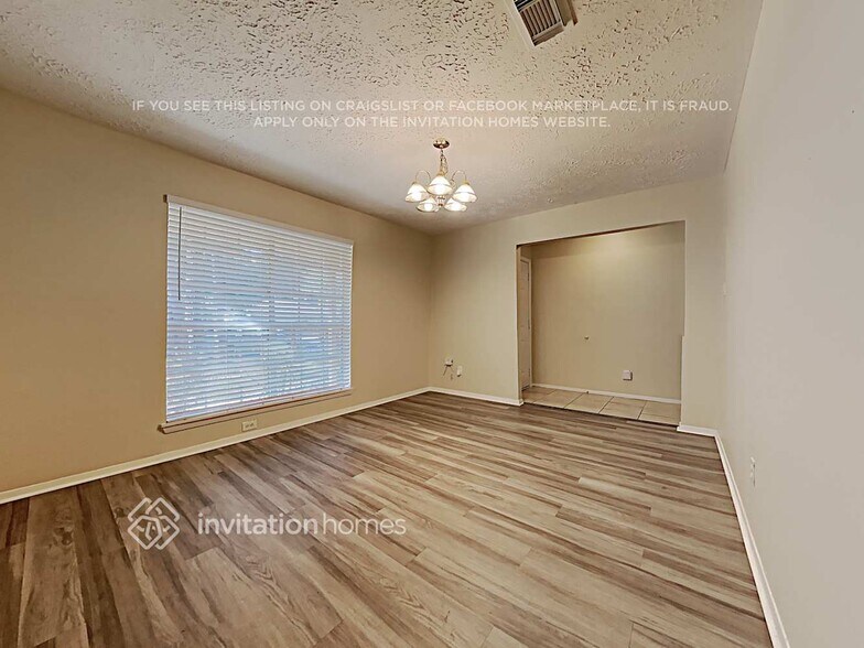 Building Photo - 4226 Burkegate Dr