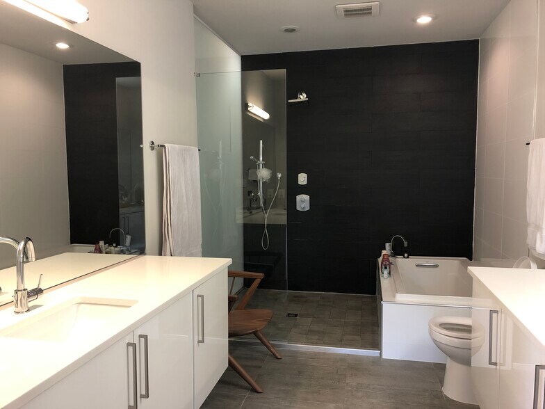 Primary bath, shower and tub - 1339 Irving Street NW Apt C