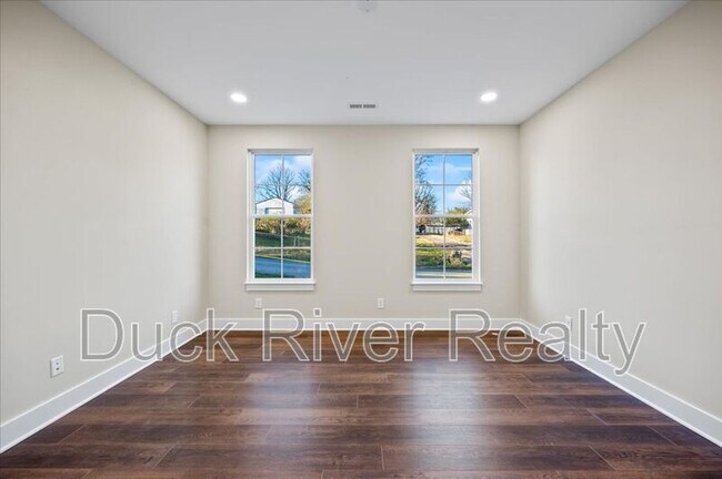 Building Photo - 119 Westover Dr