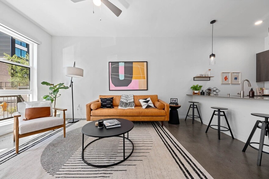 Primary Photo - The Battery