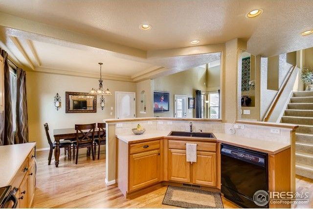 Building Photo - 5162 Cinquefoil Ln