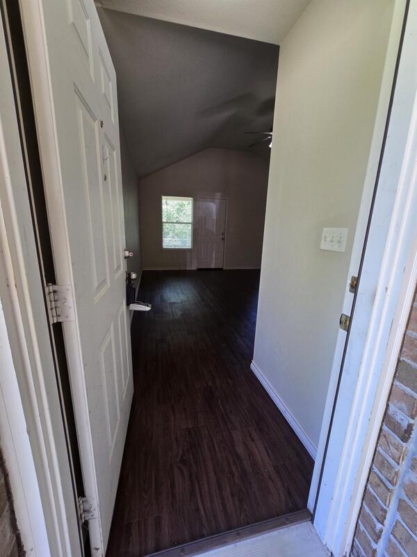 Building Photo - 15185 County Road 195