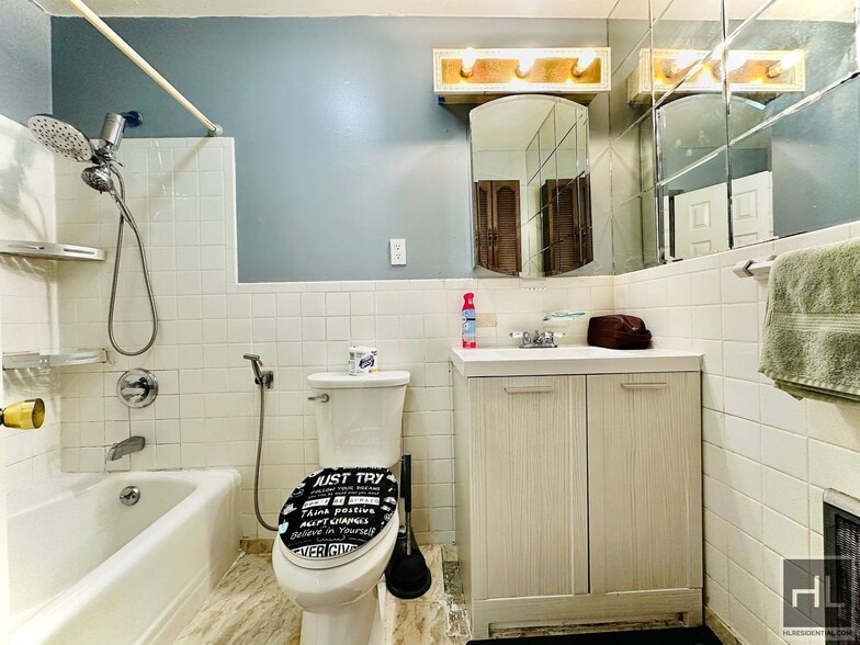 Building Photo - Tuckahoe Rd