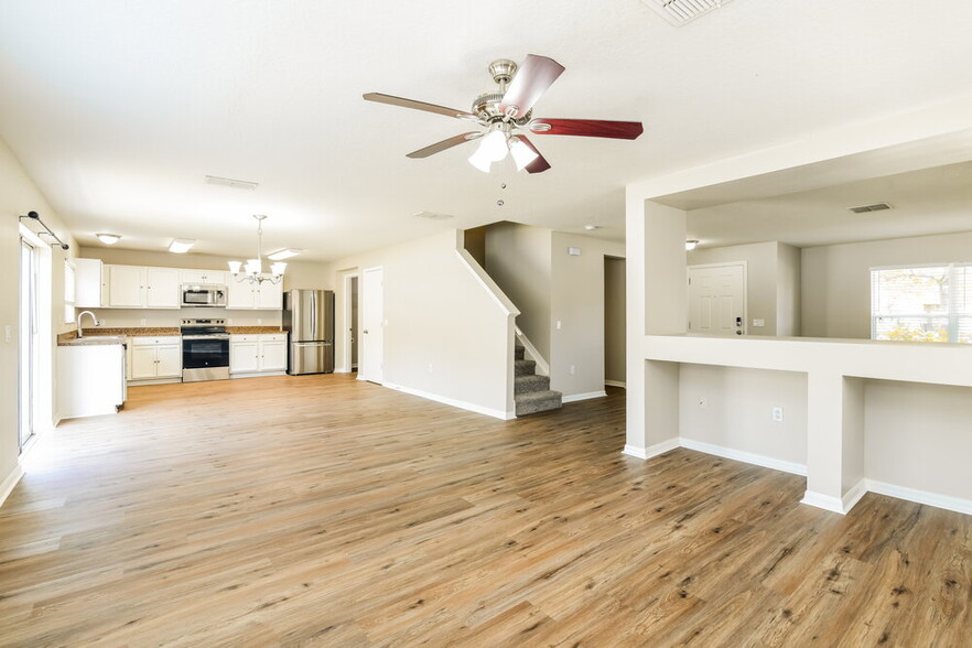 Building Photo - 4650 Ross Lanier Ln