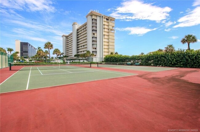 Building Photo - 10680 S Ocean Dr