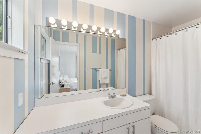 Building Photo - 24 Quogue Riverhead Rd