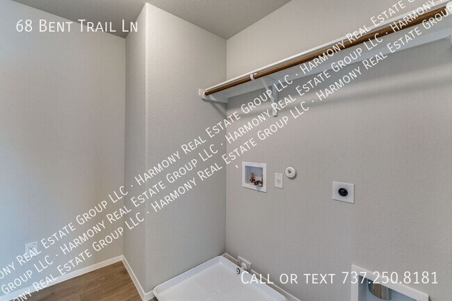 Building Photo - 68 Bent Trl Ln