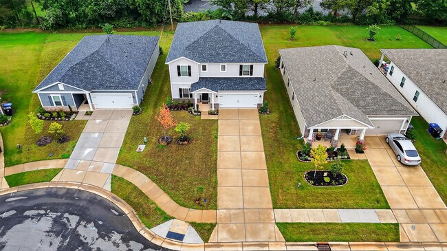 Building Photo - 103 Bird Dog Dr