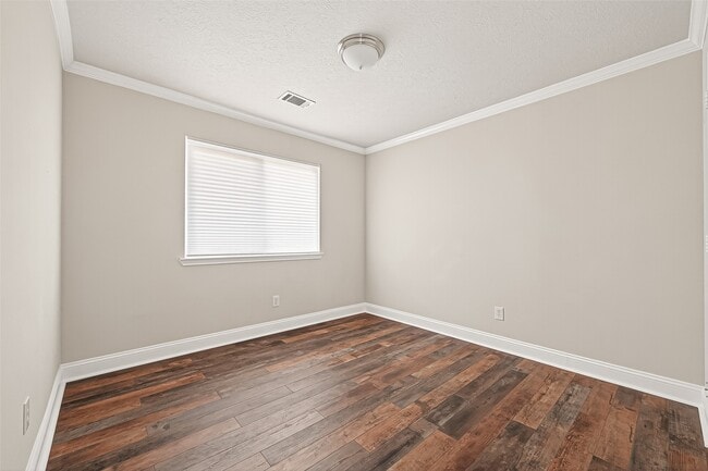 Building Photo - 6606 Wide Creek Dr