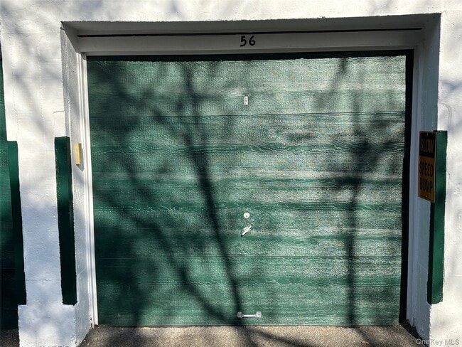 Building Photo - 580 Bedford Rd