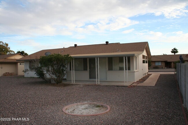 Building Photo - 11014 W Cheryl Dr