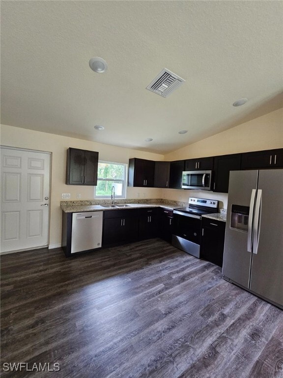 Building Photo - 1506 Rugby Cir