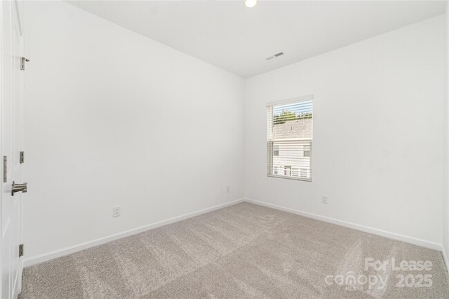 Building Photo - 2314 Donnelly Hls Ln