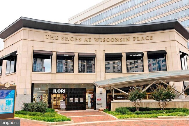 Building Photo - 4515 Willard Ave