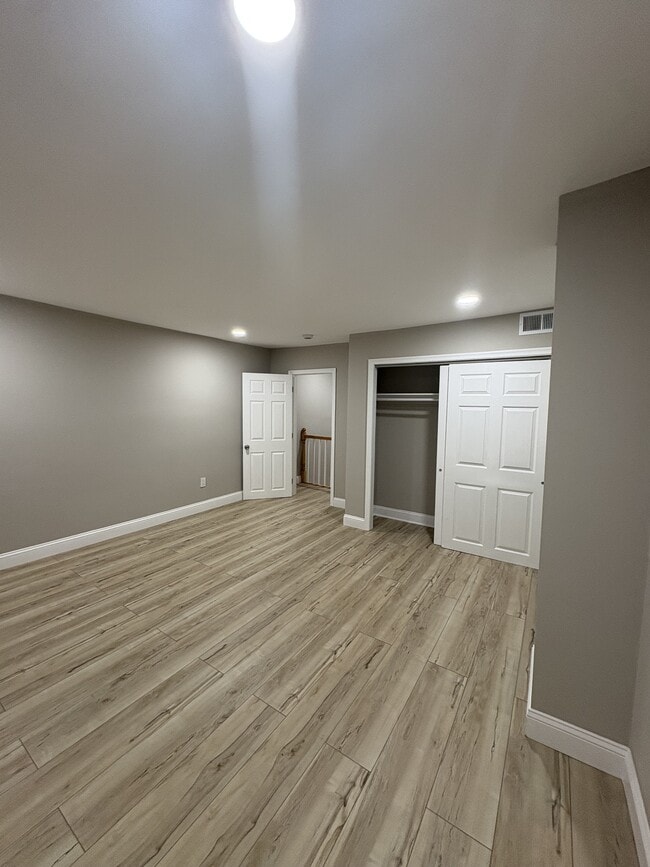 Building Photo - 2229 N Hancock St