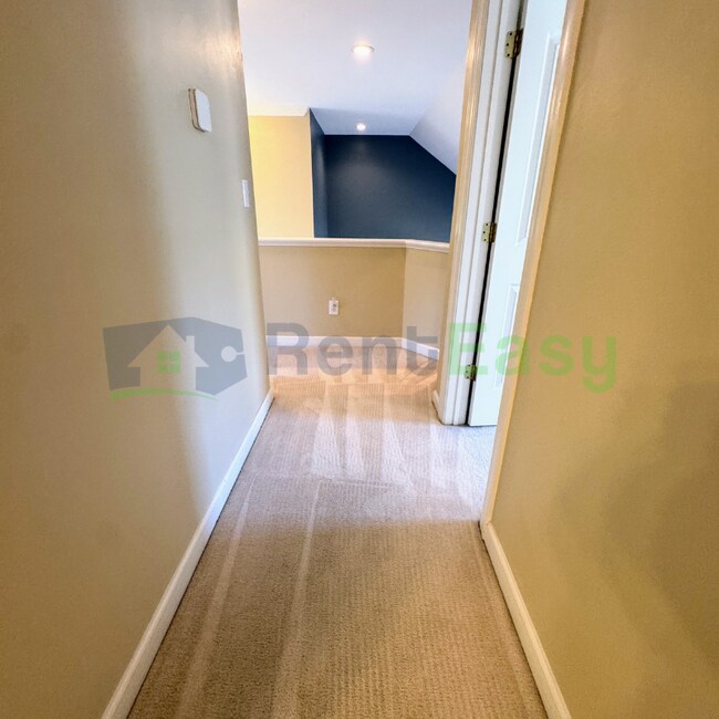 Building Photo - 1325 Meggett Dr