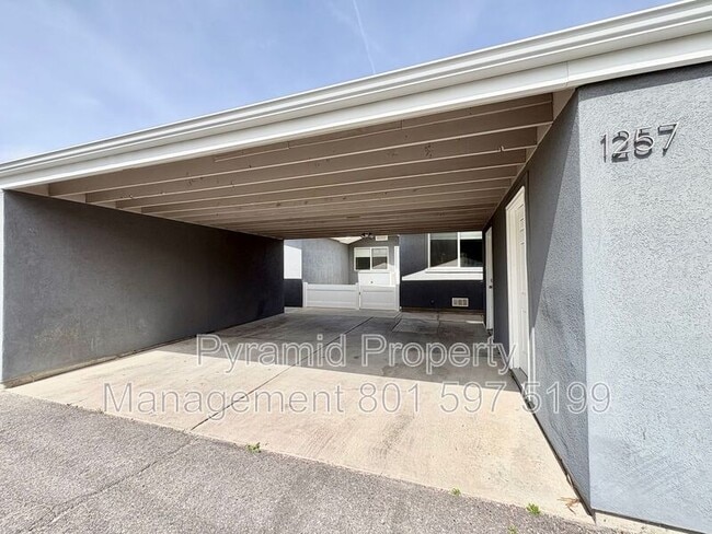 Building Photo - 1257 E 5600 S