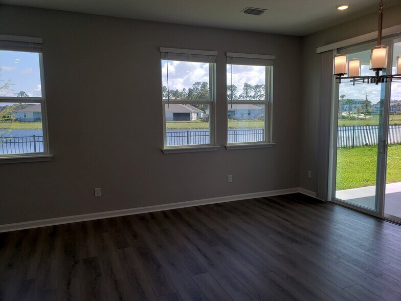 Building Photo - 89 Signet Cir