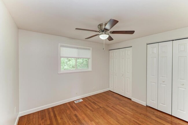 Building Photo - 1549 Revere Cir