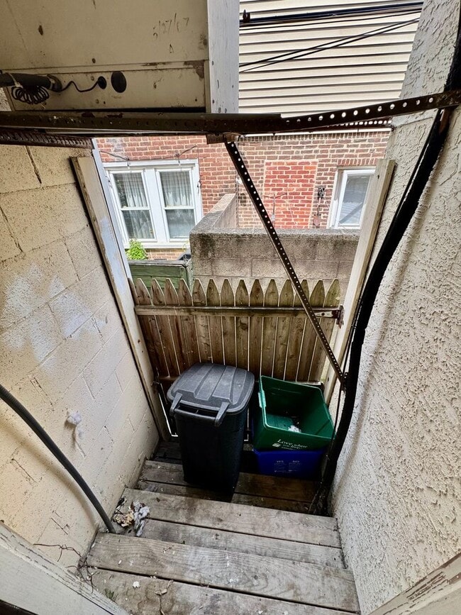 Building Photo - Charming 2-Bedroom Home in Fishtown/Olde R...