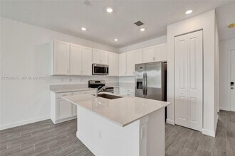 Building Photo - 3777 Harborside Ave