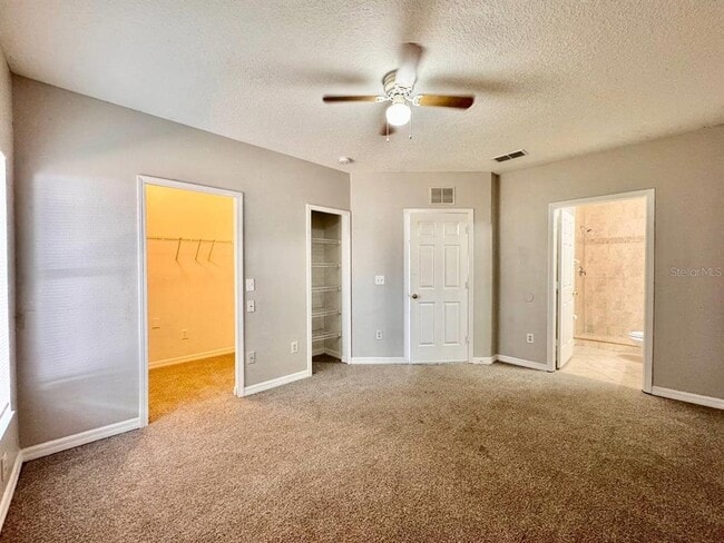 Building Photo - 2420 E Ida St