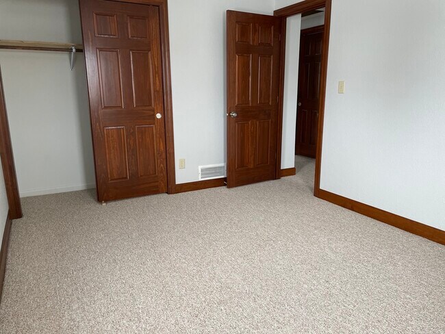 Bedroom 2 - 625 Edmund St