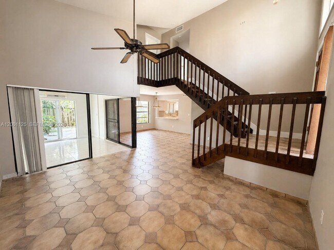 Building Photo - 11712 SW 91st Terrace