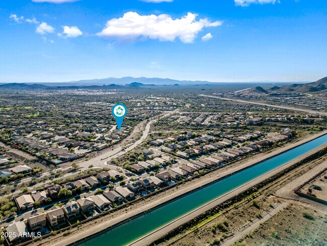 Building Photo - 12750 Calle de Pompas W