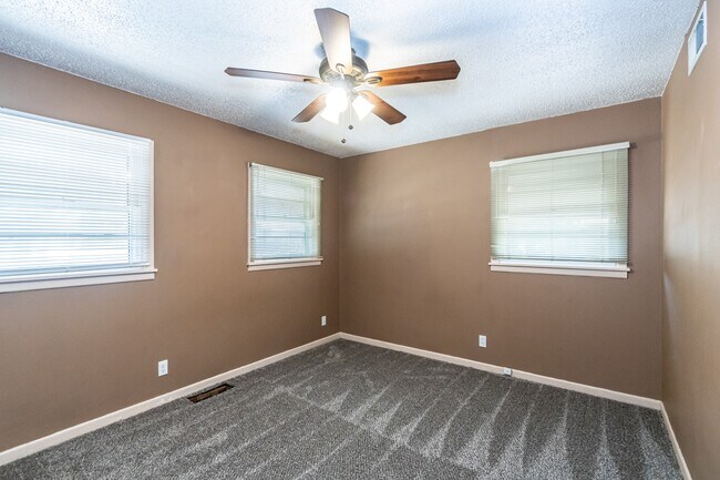 Building Photo - 3801 26th St