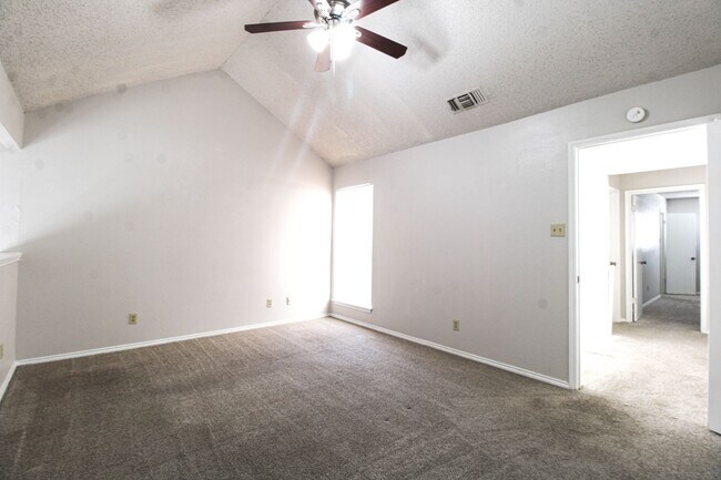 Building Photo - *****PRICE REDUCTION*****