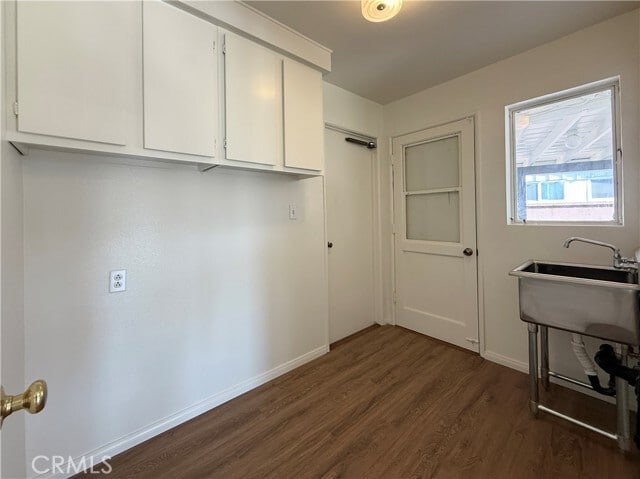 Building Photo - 9822 Joyzelle Dr