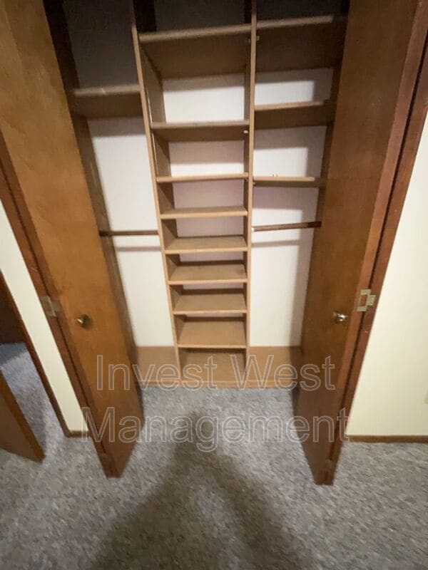 Building Photo - 2804 NE 113th St