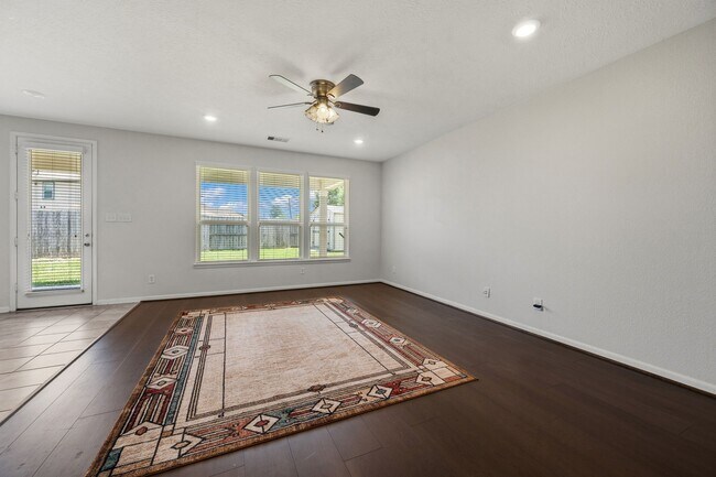 Building Photo - 20602 Pioneer Oak Ln